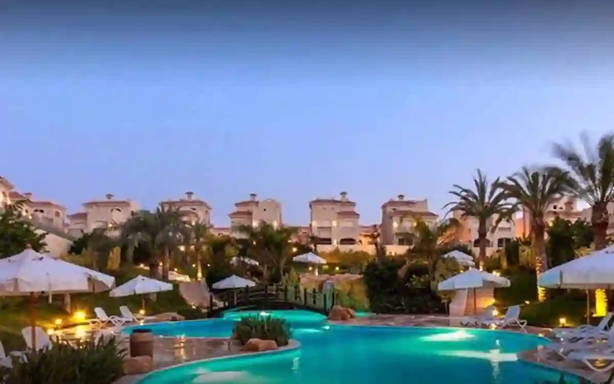 قرية لافيستا باي ايست الساحل الشمالي _La Vista Bay East