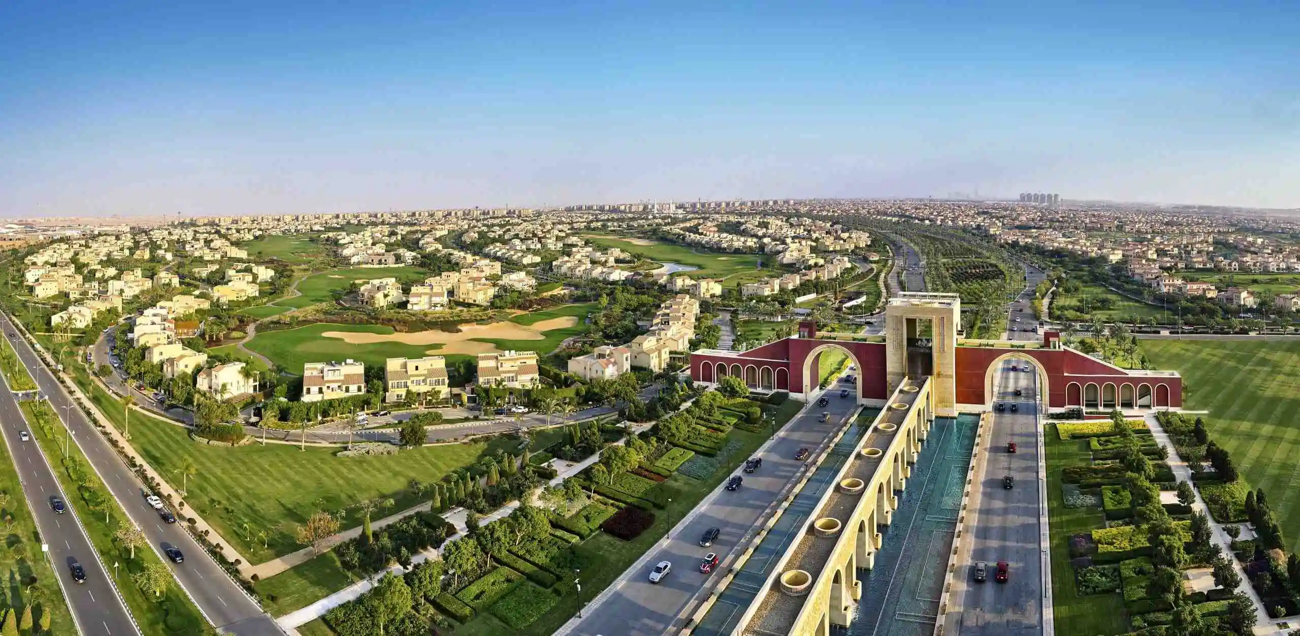مول في هالو القاهرة الجديدة - Vie Halo New Cairo 3 Madinaty gate scaled 1 مول في هالو القاهرة الجديدة