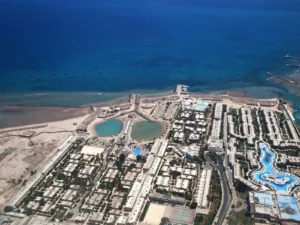 قرية سيكويا البحر الأحمر الغردقة – Sequoia Red Sea 2026 3 مطور قرية سيكويا البحر الأحمر الغردقة