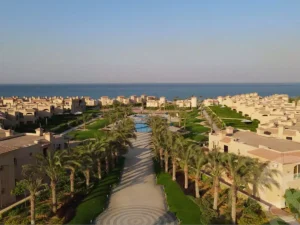 لافيستا جاردنز العين السخنة – La Vista Gardens 2026 6 خدمات ومرافق لافيستا جاردنز العين السخنة